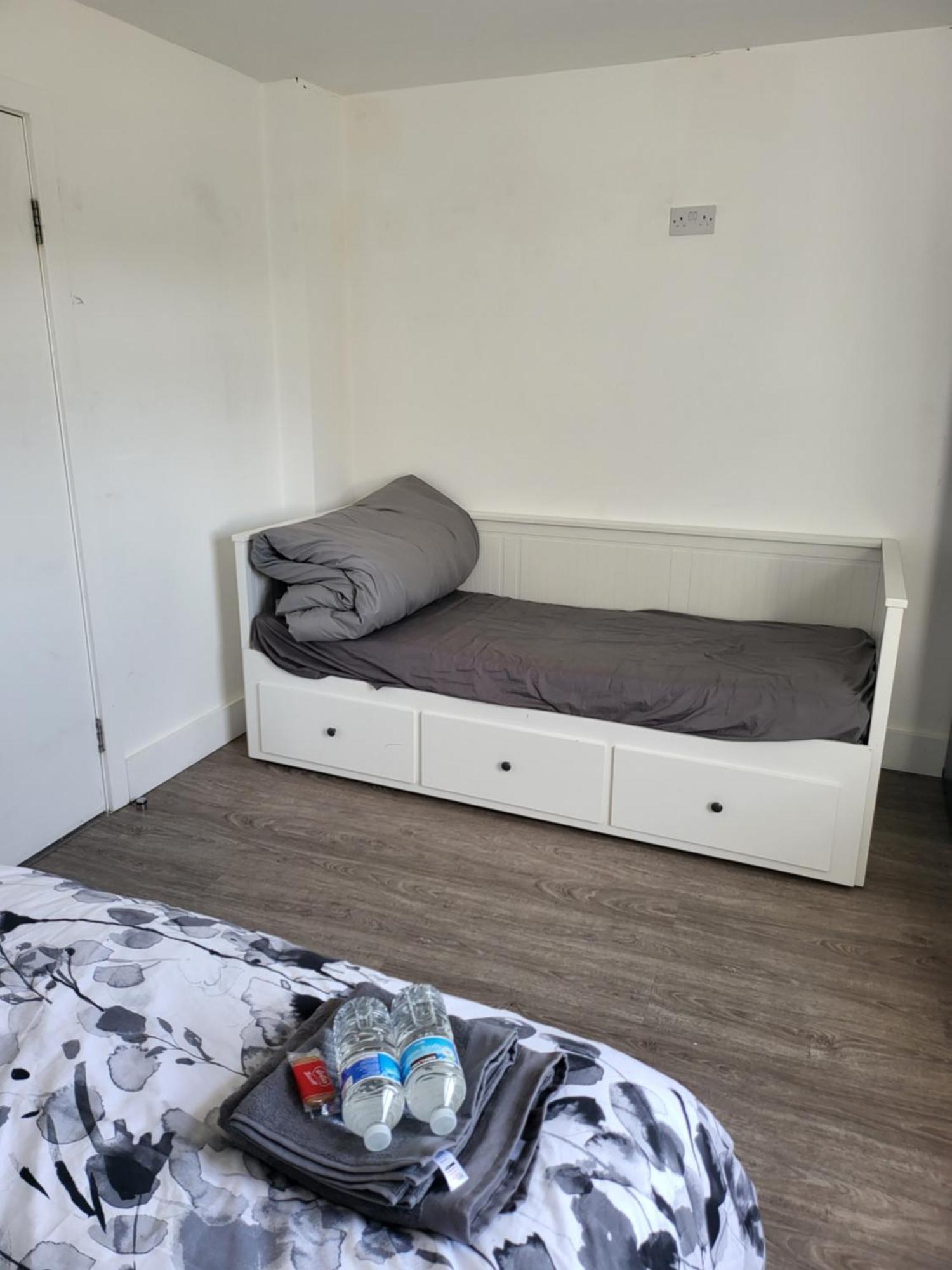 Private Room Near Central Ideal For City Explorers London Kültér fotó